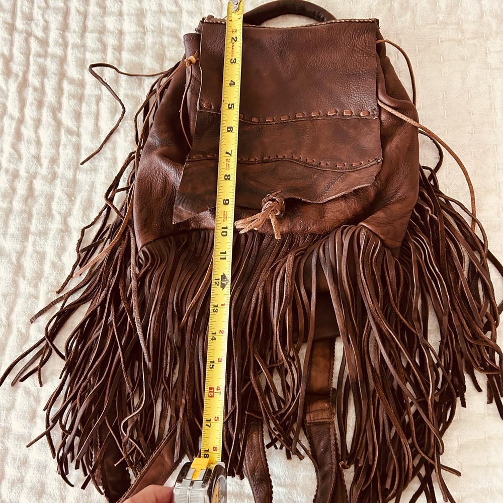Brown Hobo Bag with Leather Fringe and Vintage Style - Picture 8 of 9